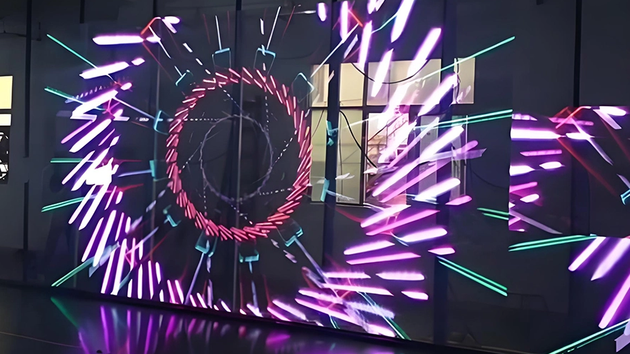 Голографическое устройство