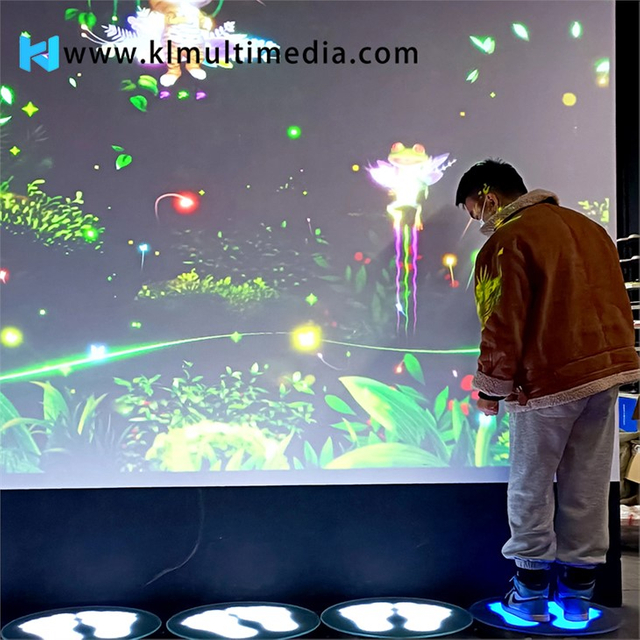 Игра Напольные светильники